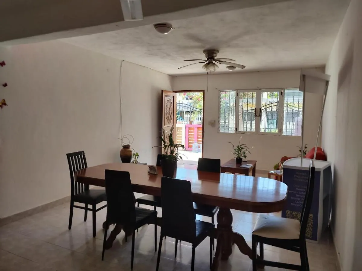 プレヤデルカーメン Casa Bugambilias Playa Bed & Breakfast メキシコ